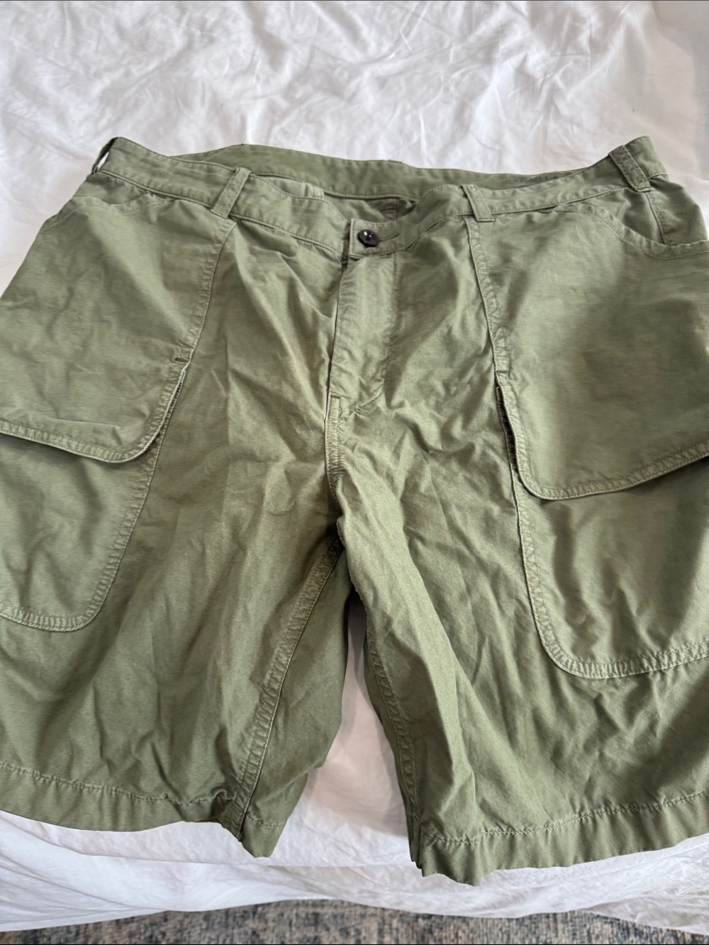 Wallace & Barnes Men's Olive Green Cargo Shorts